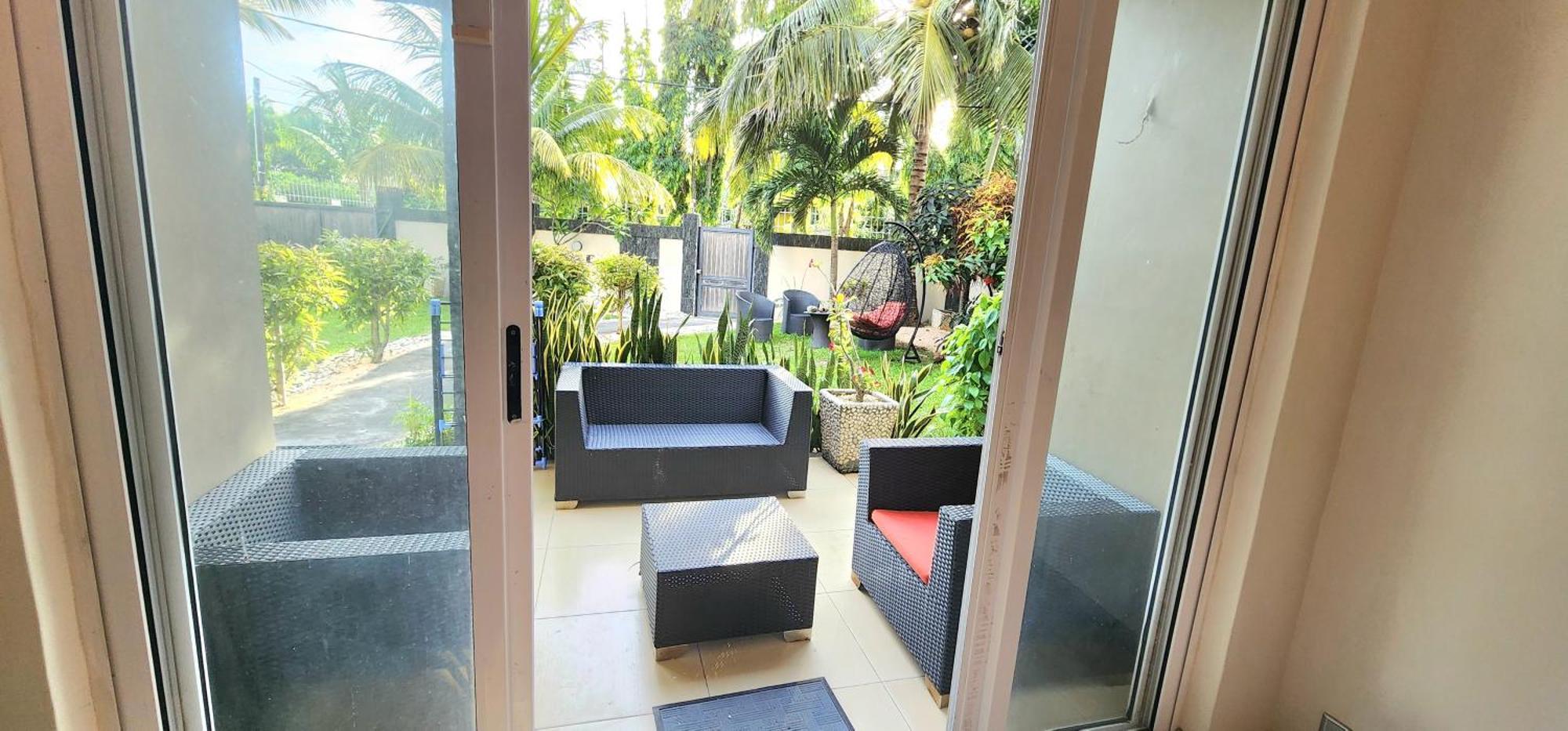 Number 1, Ground Floor Apartment Pereybere Beach ภายนอก รูปภาพ